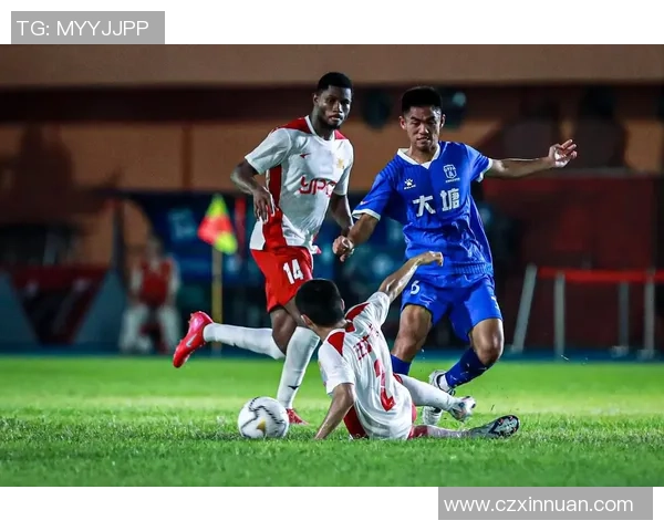 足球热议:武汉足球队的团队协作争议 足球热议:武汉足球队的团队协作争议